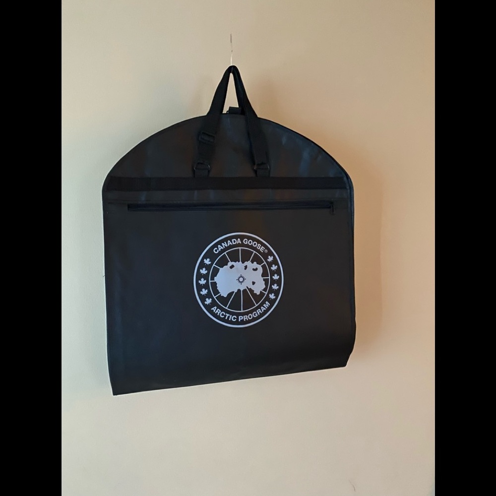 Canada Goose Garment Bag - Picture 2 of 7